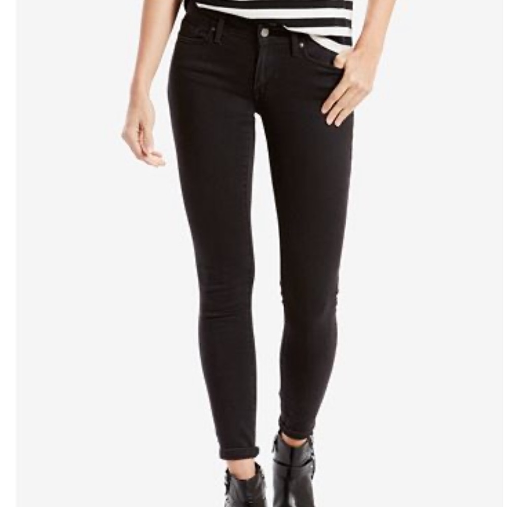 Levi's Women's 711 Black Skinny Jeans